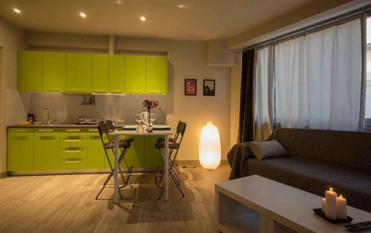 Athens Suites エクステリア 写真
